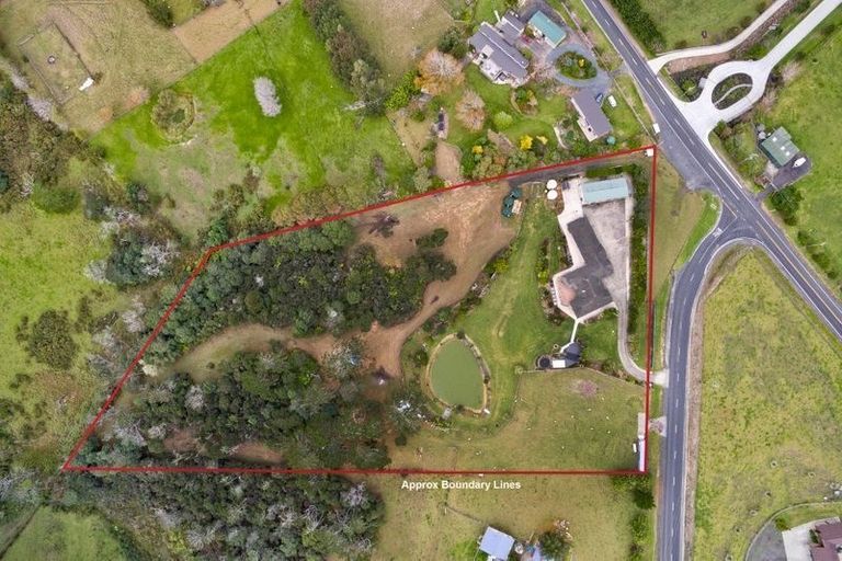 Photo of property in 6 Top Road, Dairy Flat, Albany, 0792