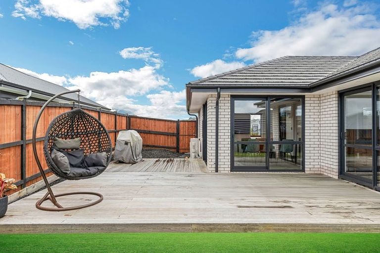 Photo of property in 139 Hitchen Road, Pokeno, 2402