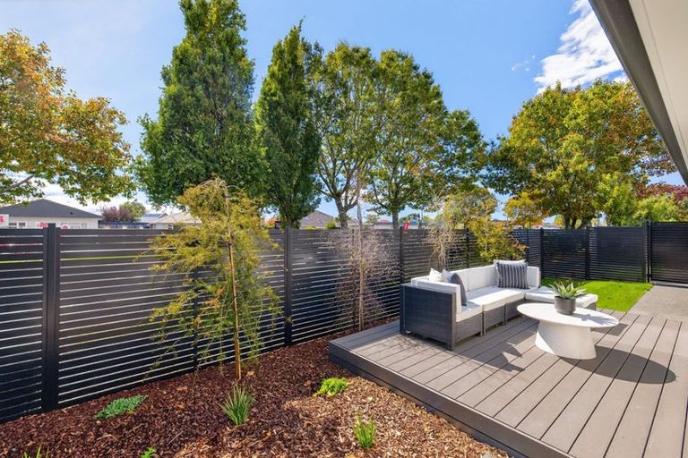 Photo of property in 157 Yaldhurst Road, Sockburn, Christchurch, 8042