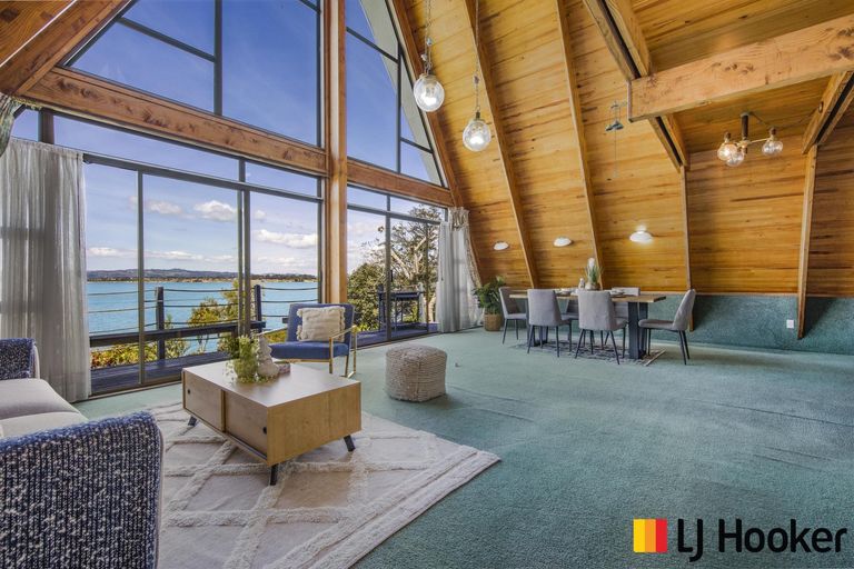 Photo of property in 54 Carnoustie Drive, Wattle Downs, Auckland, 2103