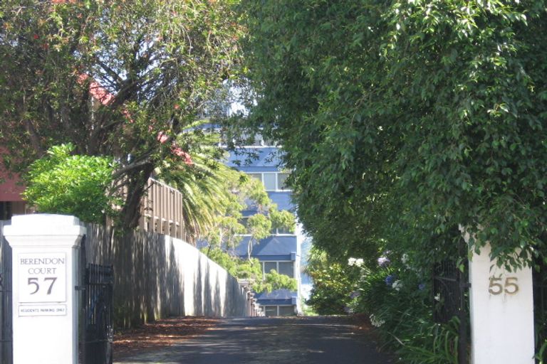 Photo of property in 5/57 Sarsfield Street, Herne Bay, Auckland, 1011