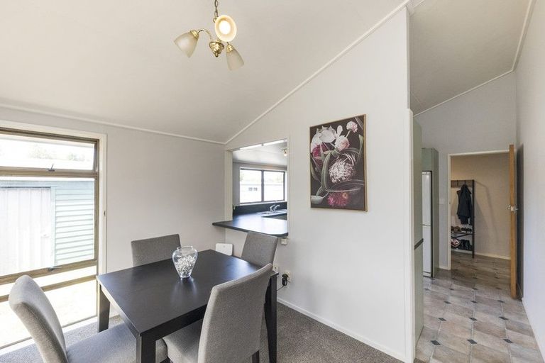 Photo of property in 6 Marybank Mews, Highbury, Palmerston North, 4412