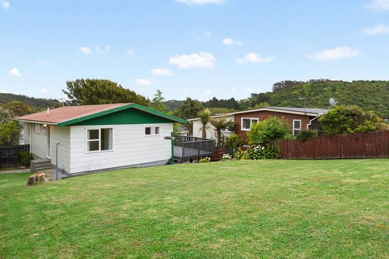 Photo of property in 39 Ayton Drive, Whitby, Porirua, 5024