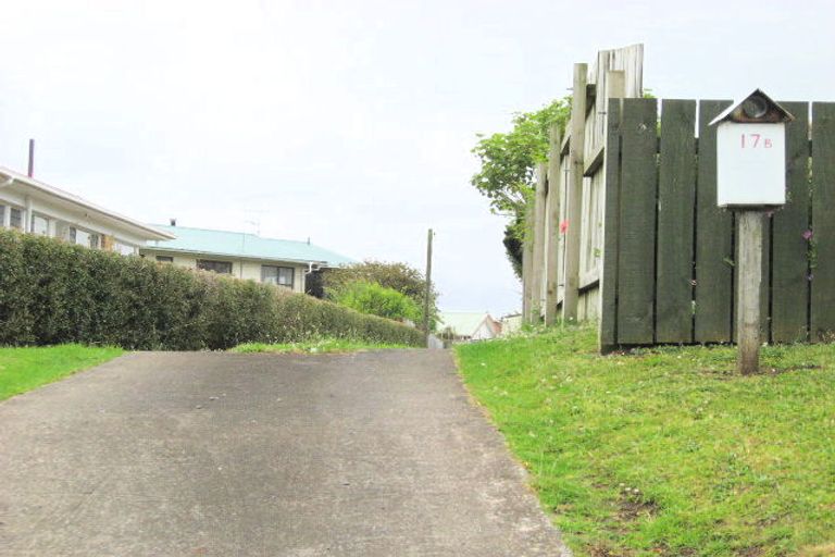 Photo of property in 17b Wellesley Road, Mangere Bridge, Auckland, 2022