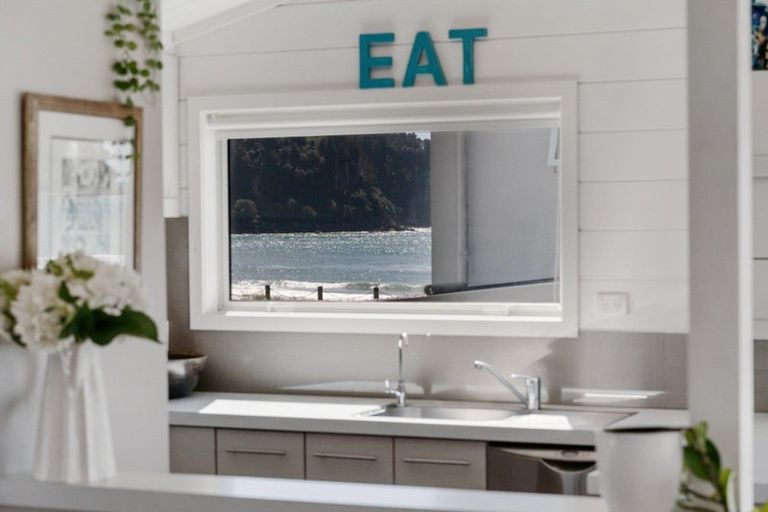 Photo of property in 115b Esplanade Drive, Whangamata, 3620