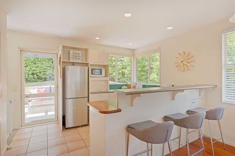 Photo of property in 1/46 Blakeborough Drive, Forrest Hill, Auckland, 0620