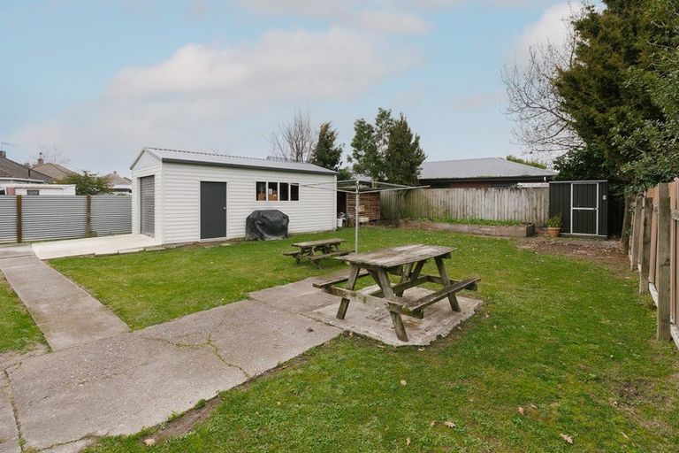 Photo of property in 45 Tweed Street, Roslyn, Palmerston North, 4414