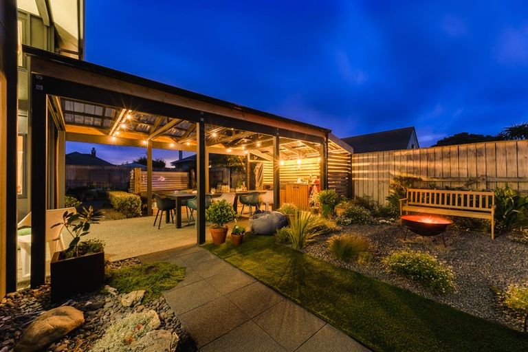 Photo of property in 79b Golf Road, Paraparaumu Beach, Paraparaumu, 5032