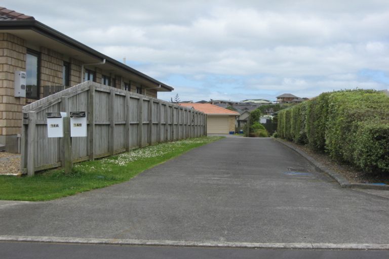 Photo of property in 14a Sunset Drive, Pukekohe, 2120