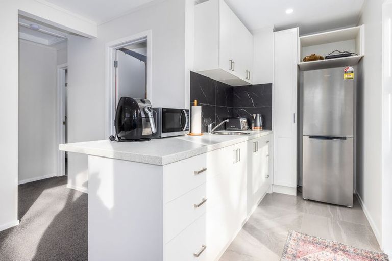 Photo of property in 4 Fincham Road, Raumati Beach, Paraparaumu, 5032