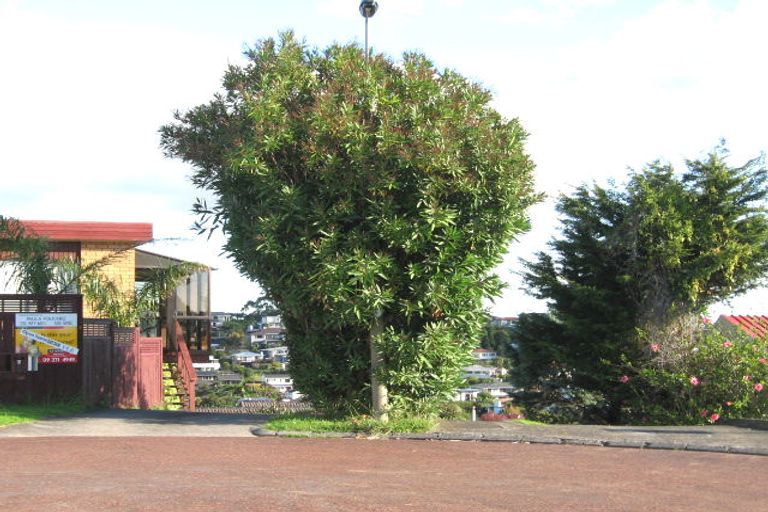 Photo of property in 7a Icarus Place, Half Moon Bay, Auckland, 2012