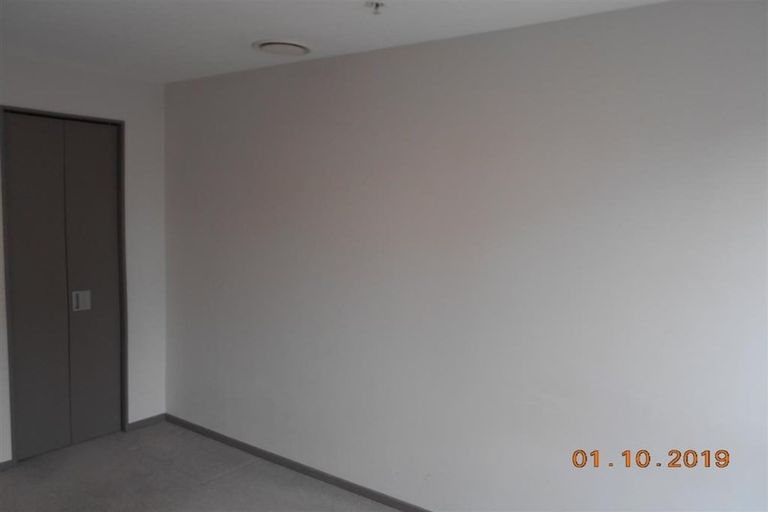 Photo of property in Dual Apartments, 406/142 Vivian Street, Te Aro, Wellington, 6011