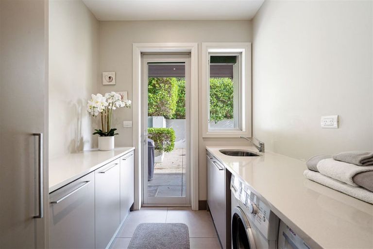 Photo of property in 13d Tarata Court, Redvale, Albany, 0792