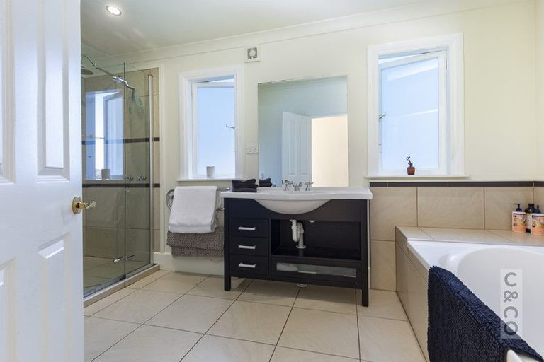 Photo of property in 83 Tarrant Road, Helensville, 0875