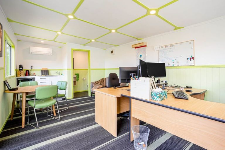 Photo of property in 27 Zanders Road, Helensville, Waimauku, 0882