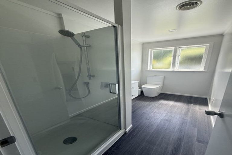 Photo of property in 336 Karori Road, Karori, Wellington, 6012