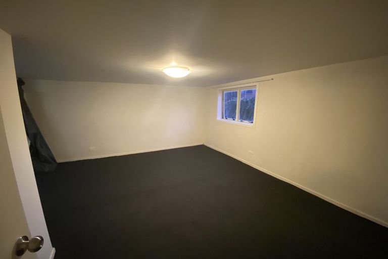 Photo of property in 318 West Coast Road, Glen Eden, Auckland, 0602