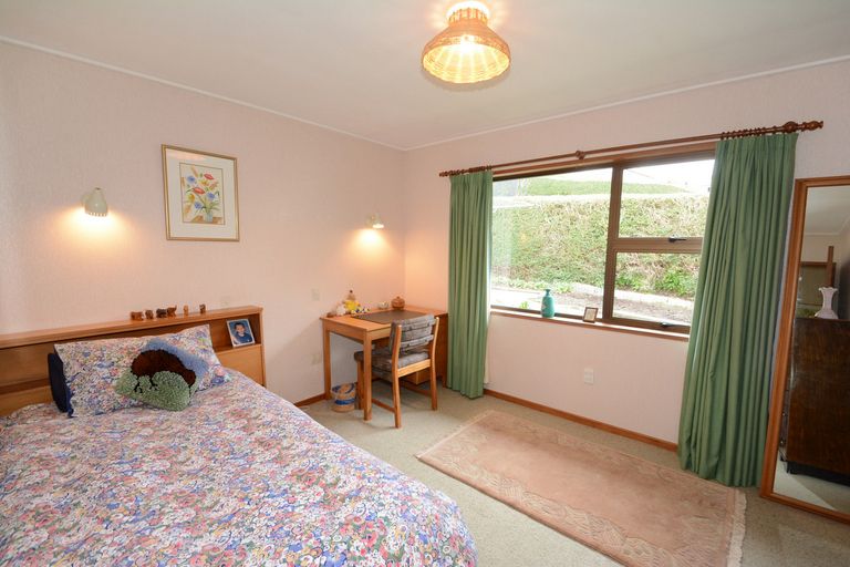 Photo of property in 10 Crosby Street, Mornington, Dunedin, 9011