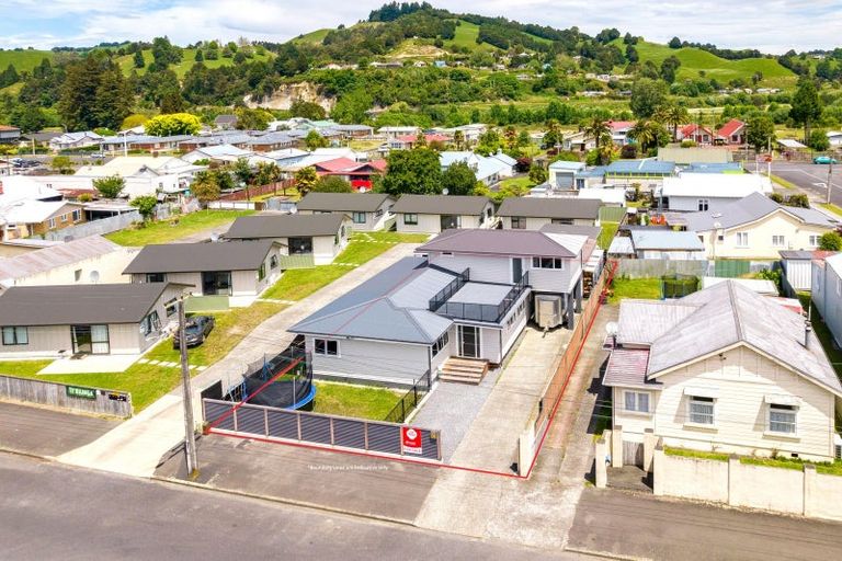 Photo of property in 43 Huia Street, Taumarunui, 3920