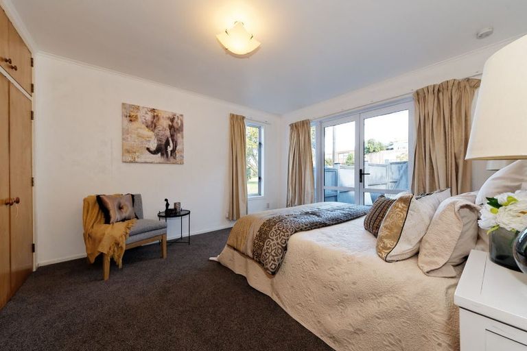 Photo of property in 10 Glenorchy Street, Glen Eden, Auckland, 0602