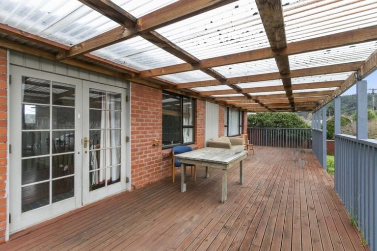 Photo of property in 24 Ngata Grove, Trentham, Upper Hutt, 5018