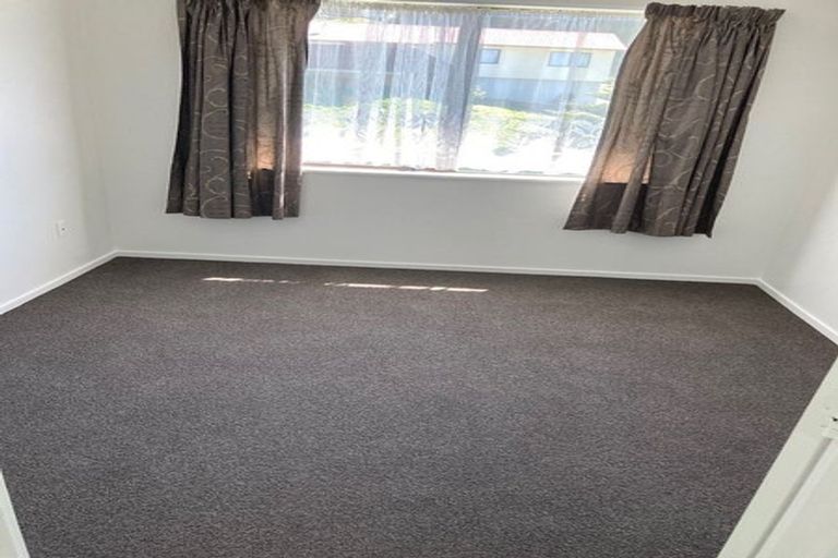 Photo of property in 36 Jackson Terrace, Ranui, Porirua, 5024