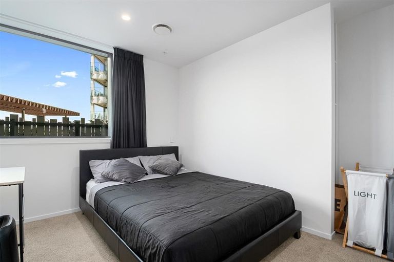Photo of property in 208/6 Waikumete Road, Glen Eden, Auckland, 0602
