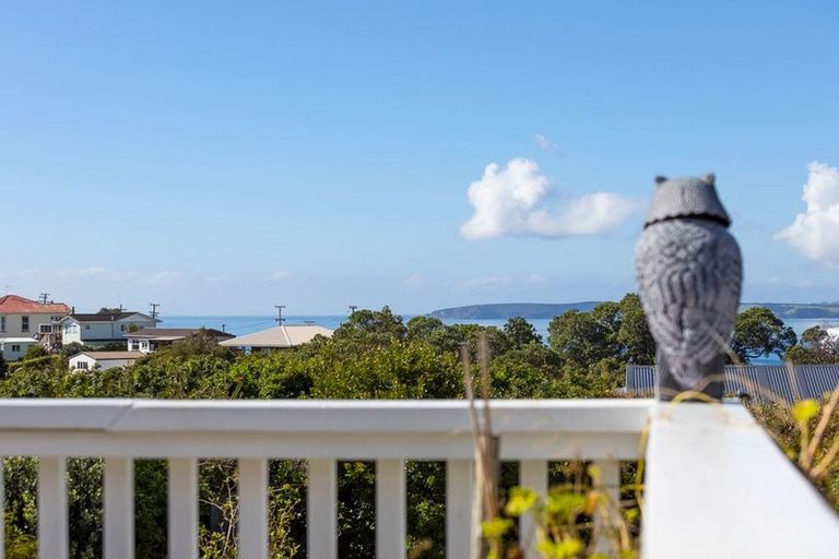 Photo of property in 11 Sea View Road, Leigh, Warkworth, 0985