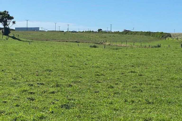 Photo of property in 5 Kakaramea Road, Kakaramea, Patea, 4598