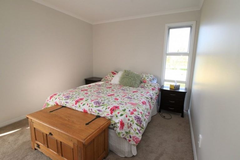 Photo of property in 2a Centre Street, Waimate, 7978