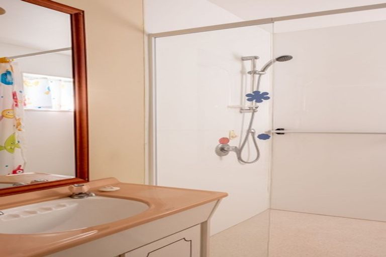 Photo of property in 2/17 Franklyn Street, Nelson South, Nelson, 7010