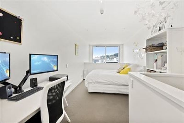 Photo of property in Republic2, 5h/10 Lorne Street, Te Aro, Wellington, 6011