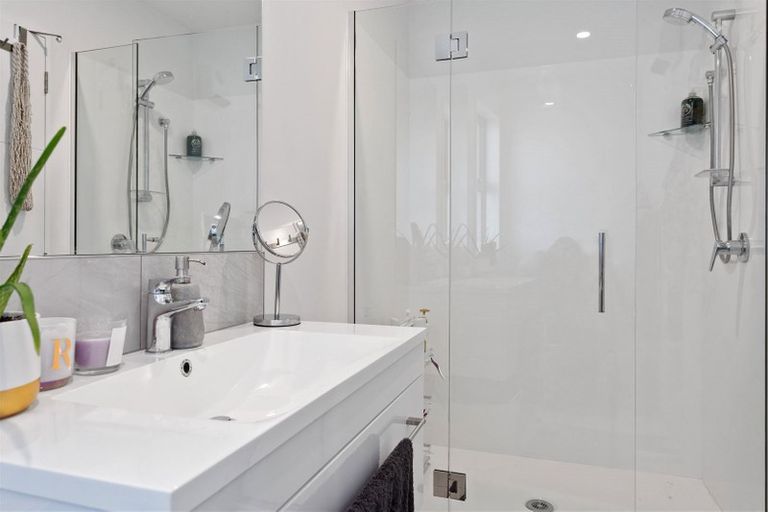 Photo of property in 29 Katrine Drive, Marshland, Christchurch, 8083