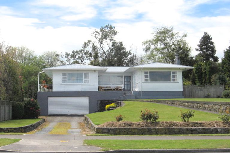Photo of property in 24 Mere Road, Taupo, 3330
