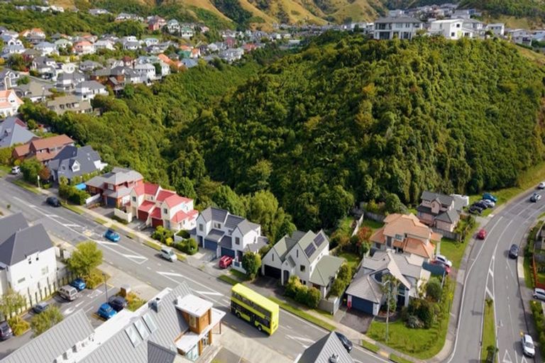 Photo of property in 60 Rochdale Drive, Churton Park, Wellington, 6037