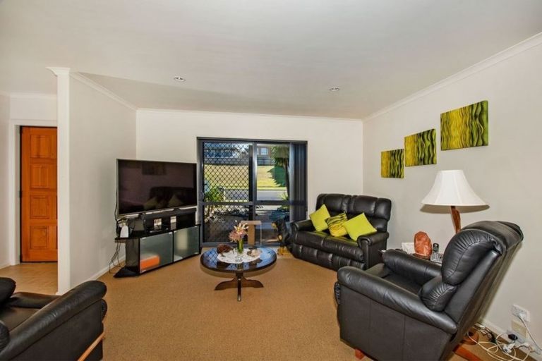 Photo of property in 35 Ata-mahina Way, Ruakaka, 0116