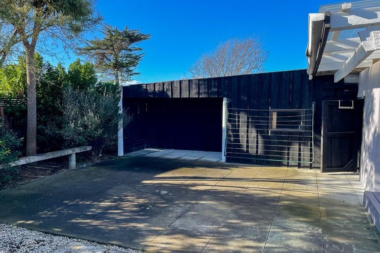 Photo of property in 257 Estuary Road, South New Brighton, Christchurch, 8062