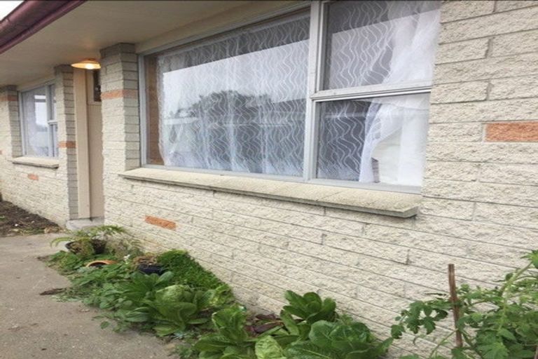 Photo of property in 2/402 Lyndon Road West, Hastings, 4122