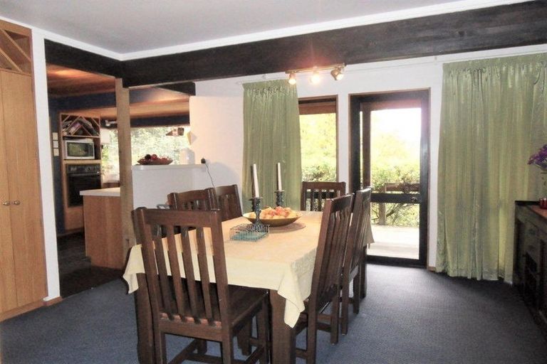 Photo of property in 83 Katherine Mansfield Drive, Whitemans Valley, Upper Hutt, 5371