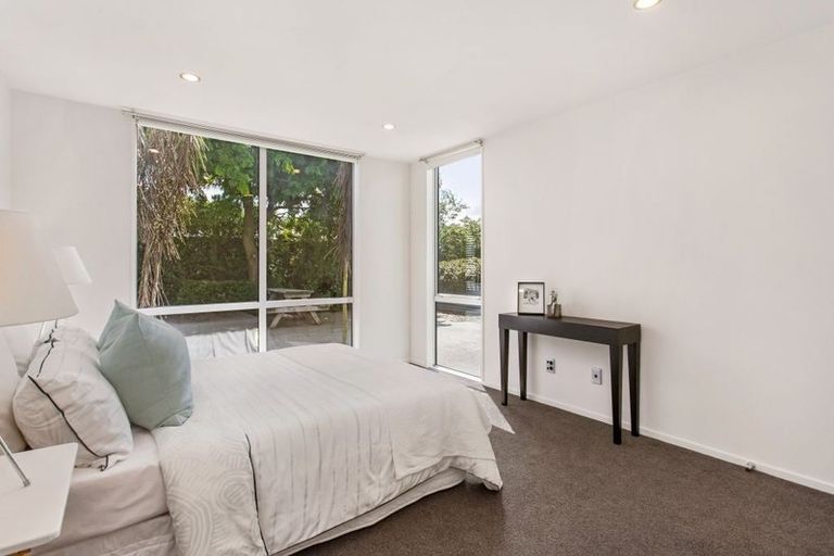 Photo of property in 4 Lantern Lane, Halswell, Christchurch, 8025