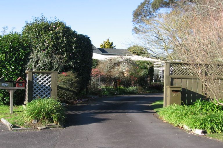 Photo of property in 28 Sandwich Road, St Andrews, Hamilton, 3200