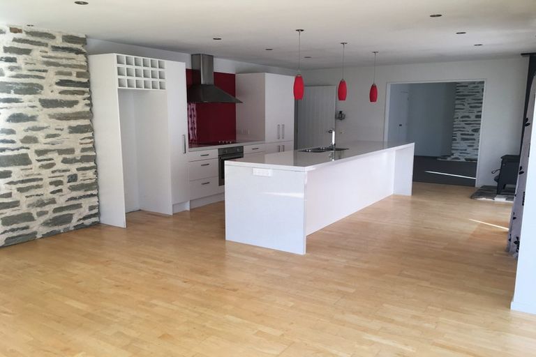 Photo of property in 32 Little Maude Drive, Lake Hawea, Wanaka, 9382