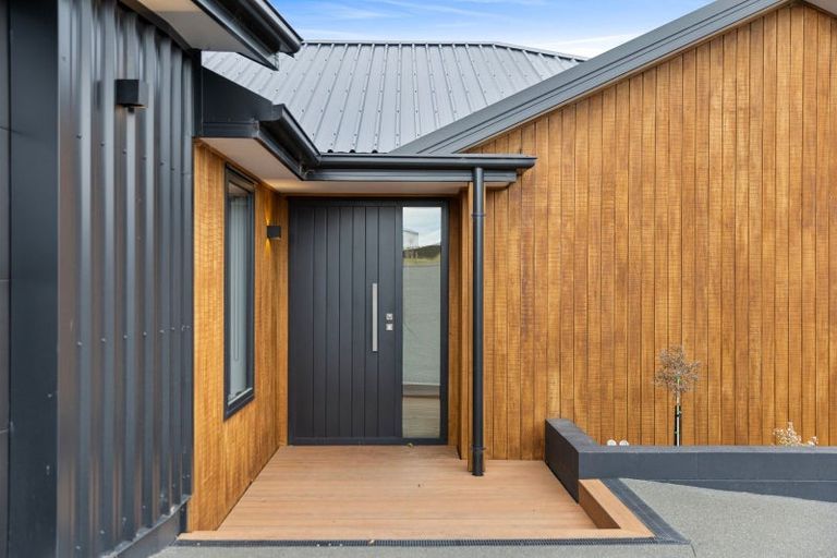 Photo of property in 206 Penruddock Rise, Westmorland, Christchurch, 8025