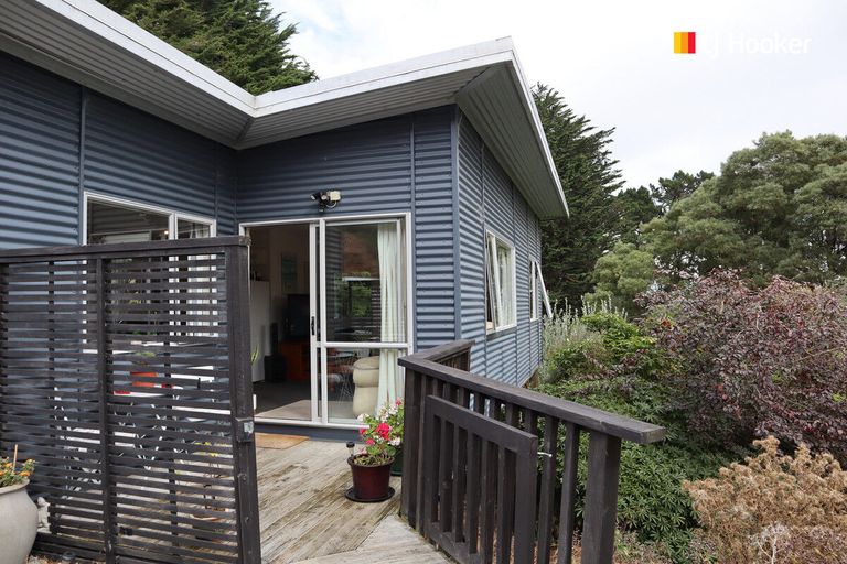 Photo of property in 23 Owen Street, Green Island, Dunedin, 9018