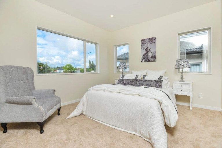 Photo of property in 4 Regis Park Drive, Pukekohe, 2120