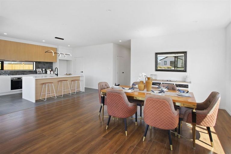 Photo of property in 3 Kaitiaki Drive, Clarks Beach, 2122