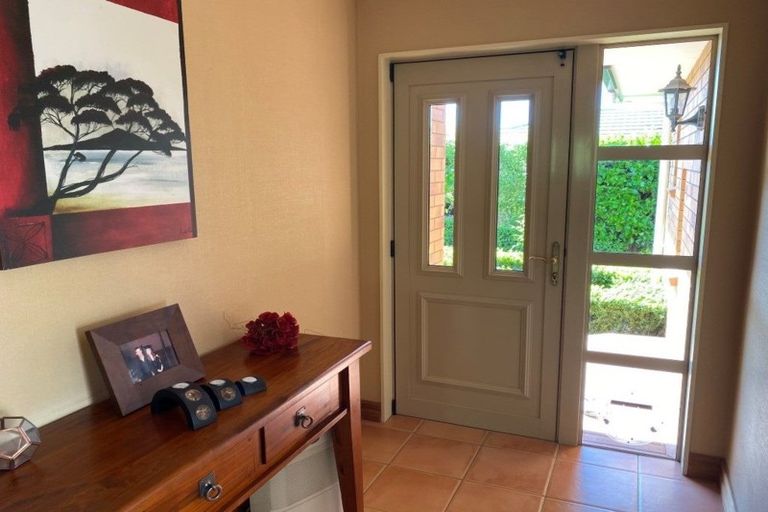 Photo of property in 43 Bayvista Close, Welcome Bay, Tauranga, 3112