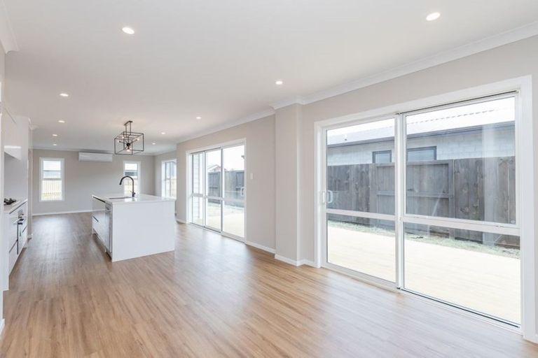 Photo of property in 8 Lavinias Way, Chartwell, Hamilton, 3210