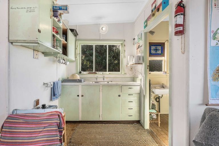 Photo of property in 616 Aranga Coast Road, Aranga, 0376