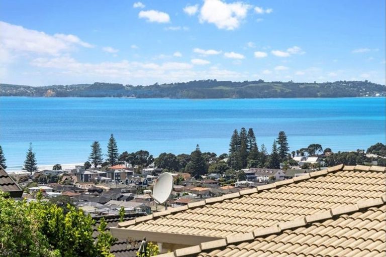Photo of property in 136 West Hoe Heights, Orewa, 0931